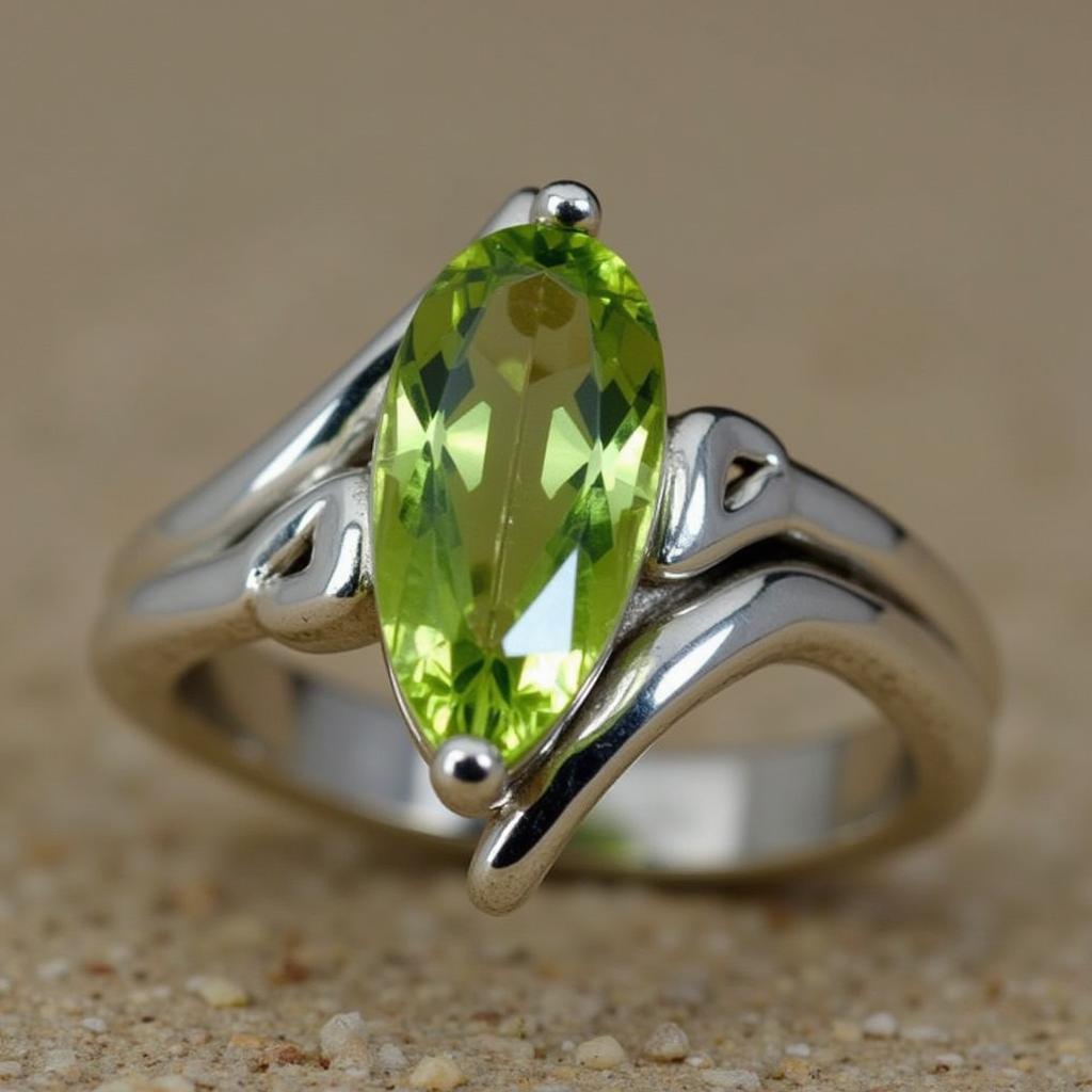 Đá Peridot Xanh Lá Cây Trong Trang Sức Bạc